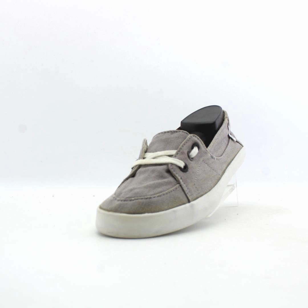 Size 17 Sneakers 406187