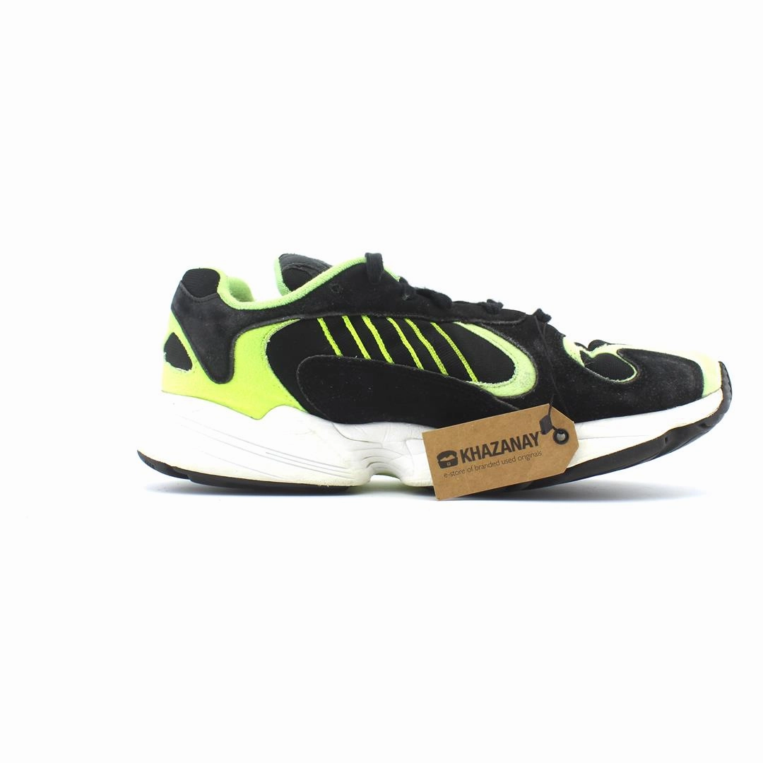 Trail Runner Vs Shoe ADIDAS .