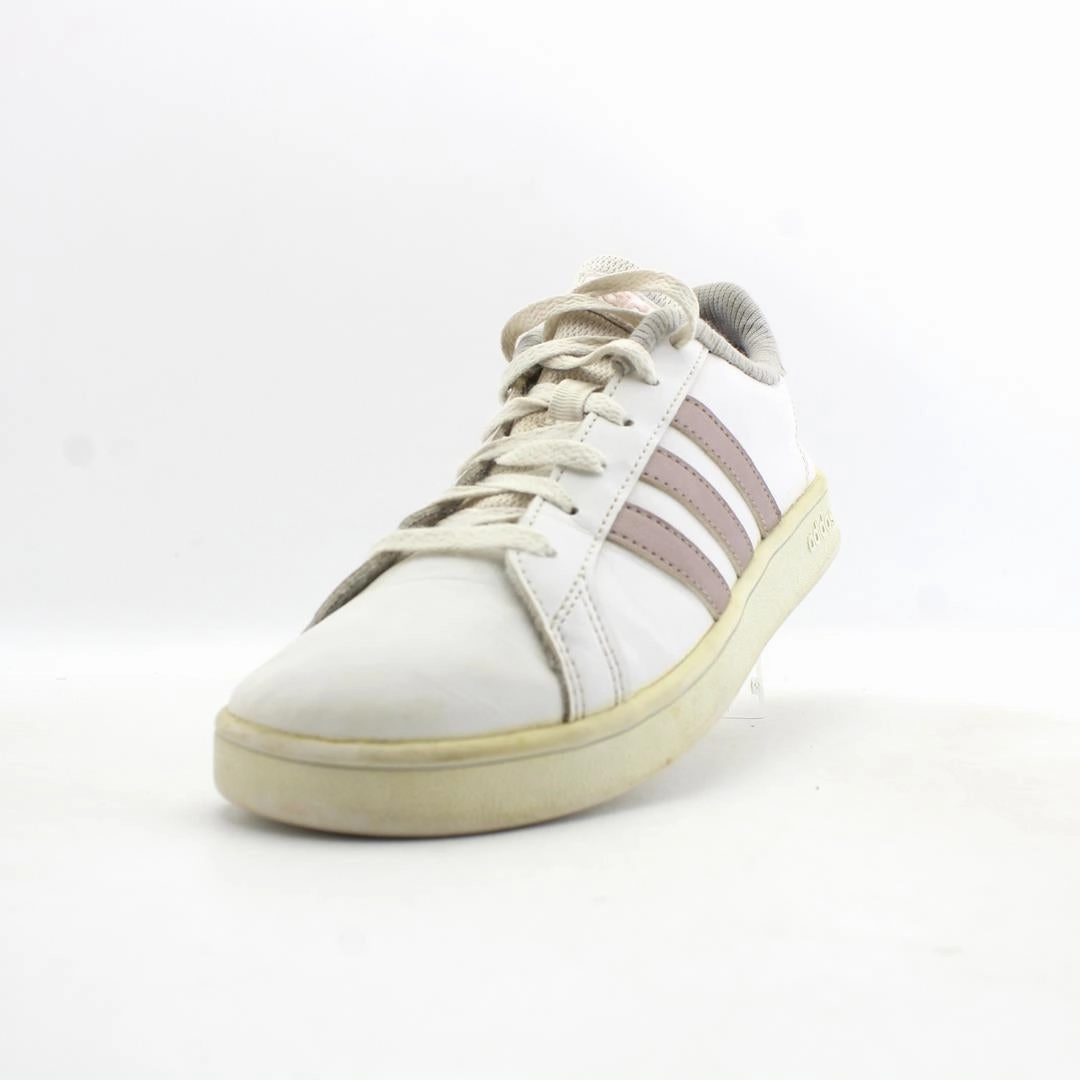 Deion Sanders Sneakers ADIDAS .