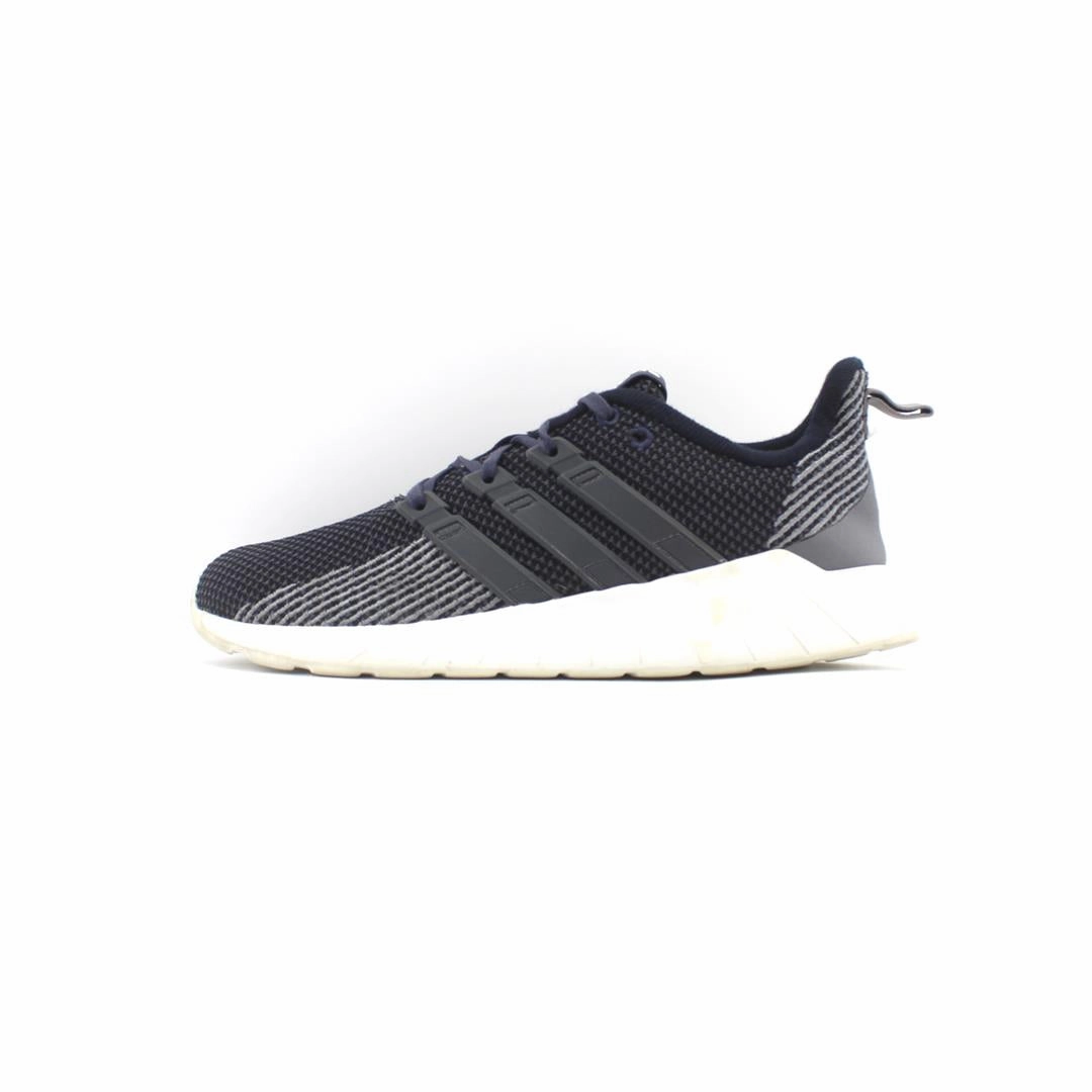 Running Shoes For Track ADIDAS .