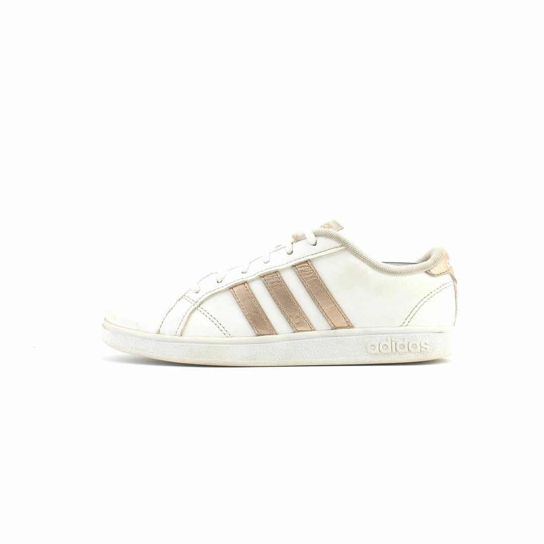 ADIDAS . Shop Sneakers