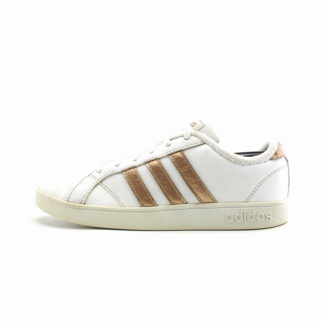 Sneakers 7.5 ADIDAS .