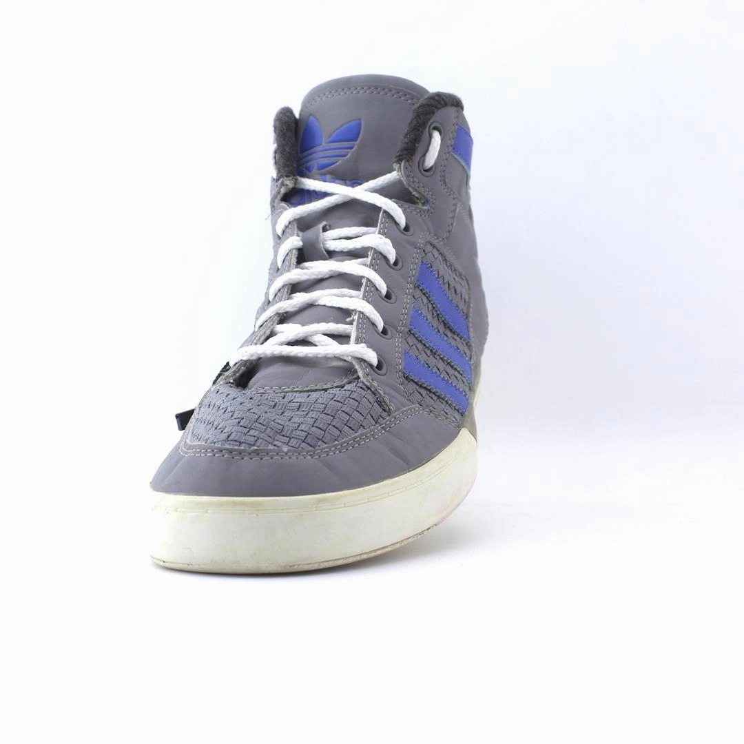 Casual Cool Shoes ADIDAS .