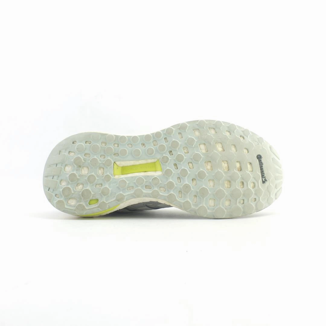 5. NULL ADIDAS BOOST