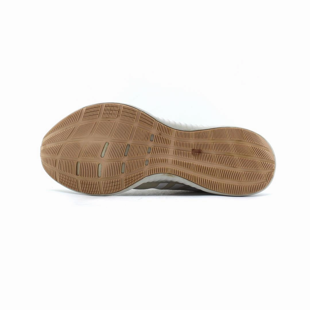 ADIDAS BOUNCE Sporting Goods Running Shoes