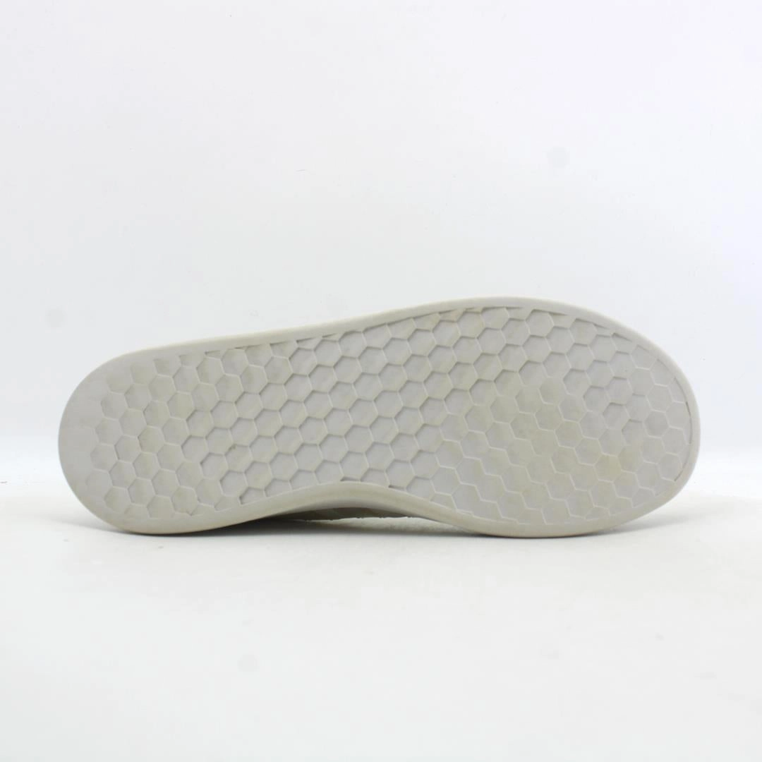 Chloe Sneakers ADIDAS GRAND COURT