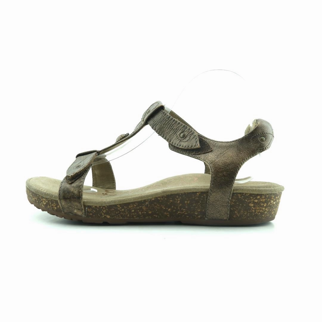 8053 Platform Casual Shoes AETREX .