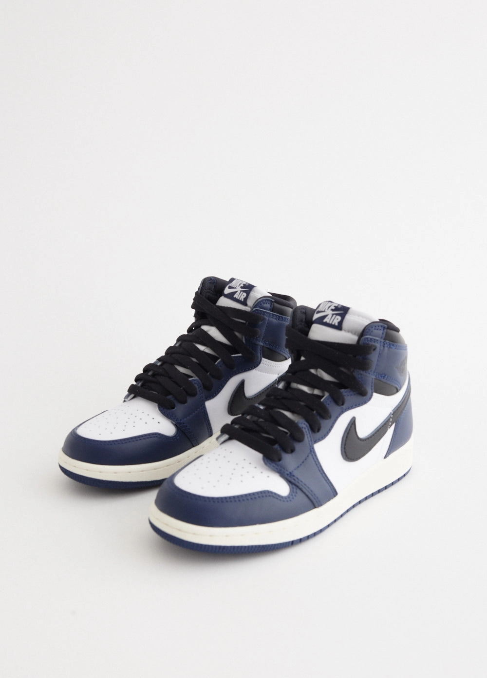 Air Jordan 1 Retro High OG 'Midnight Navy' Sneakers (GS) Breathable Sneakers