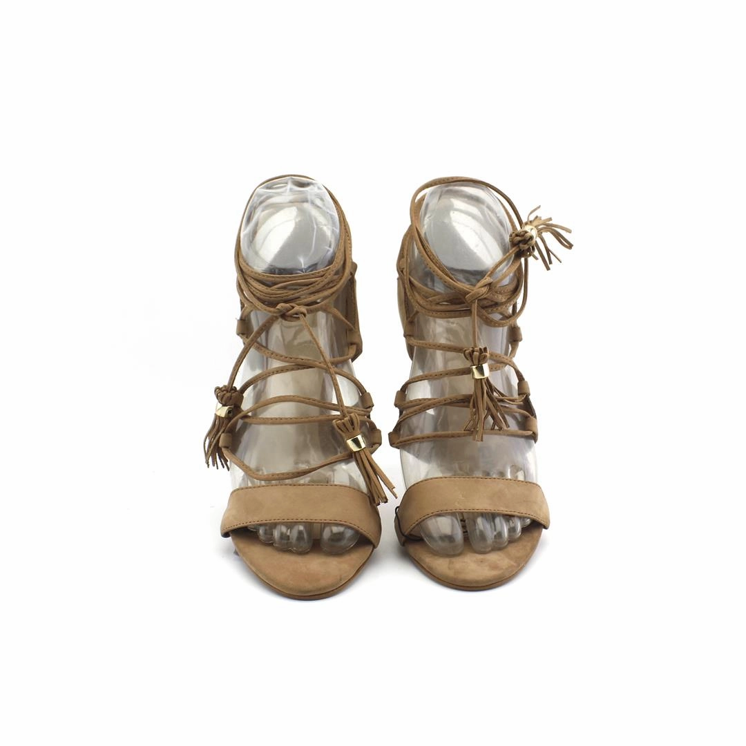 ALDO . High Heels And Smoking