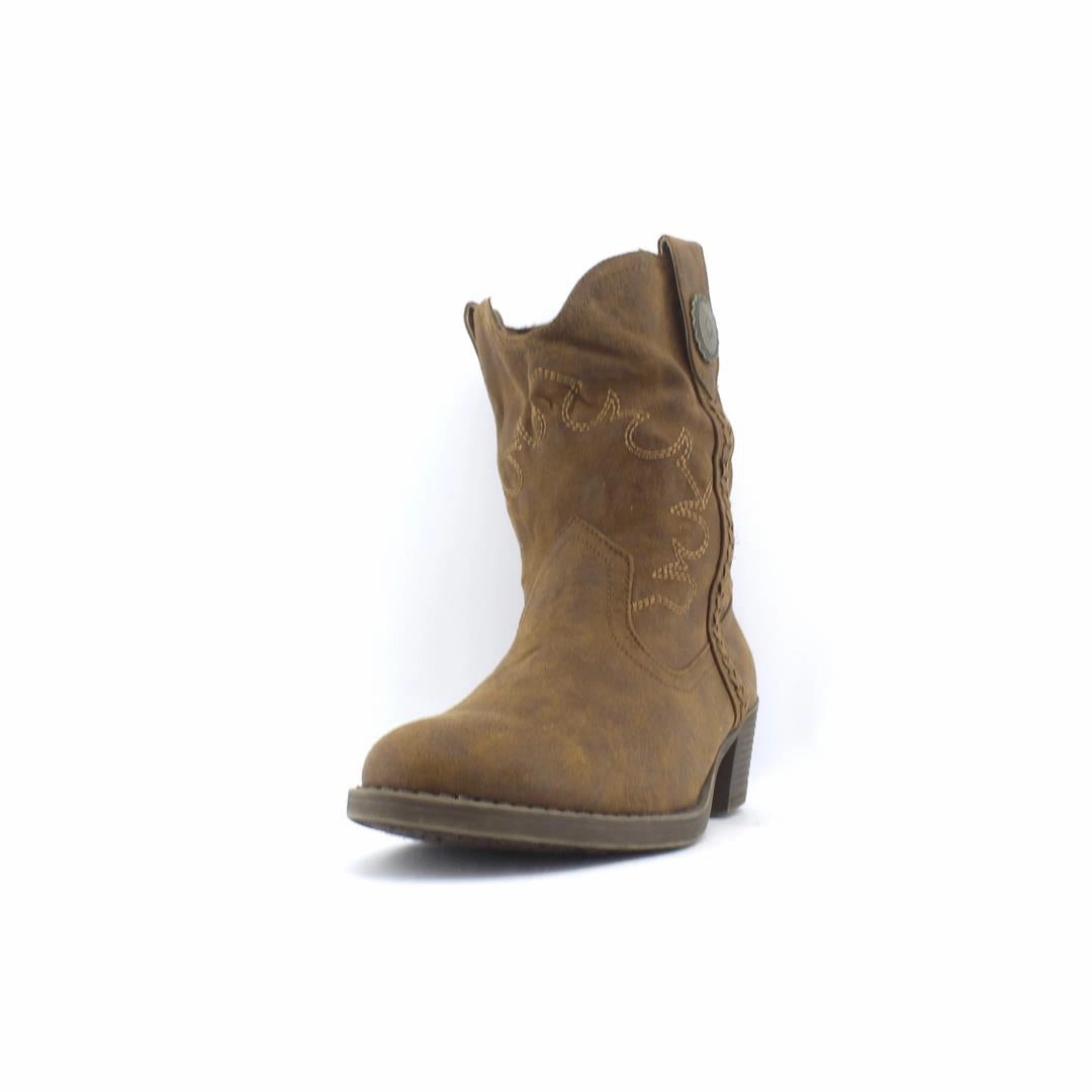 MAURICES . Ugg Australia Heel Boots