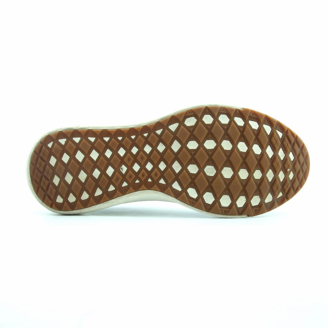 Casual Beach Wedding Shoes VANS ULTRARANGE