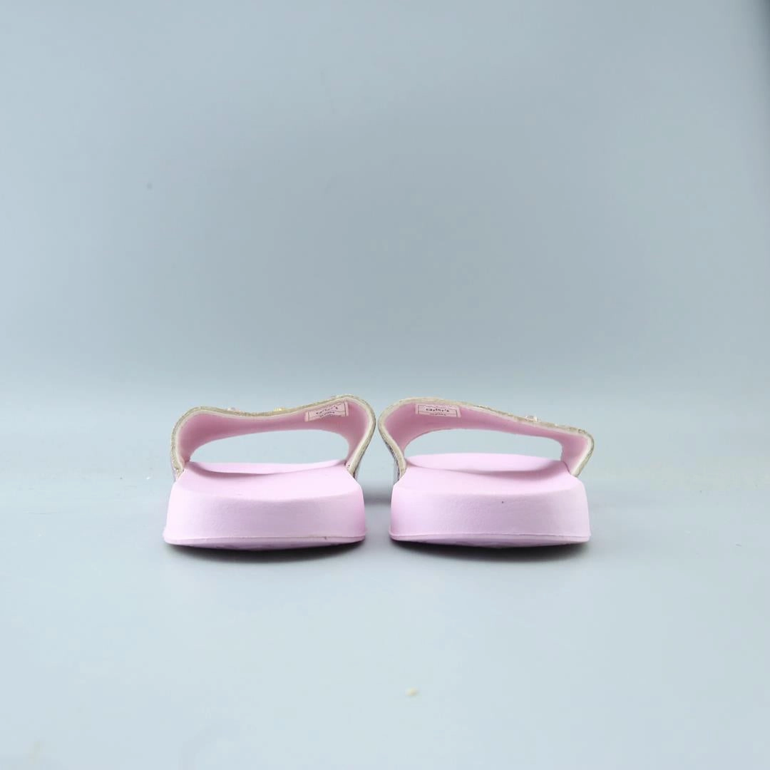 Slippers Size 2 CARTER'S .