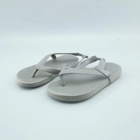 Toe Strap Sandals AMERICAN BRAND .