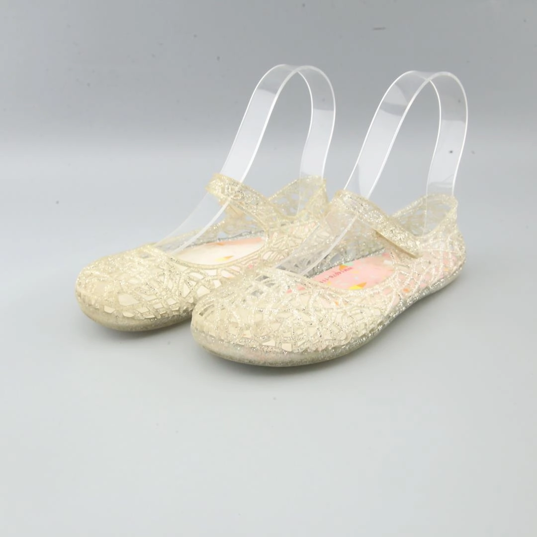 Styles Sandals AMERICAN BRAND .