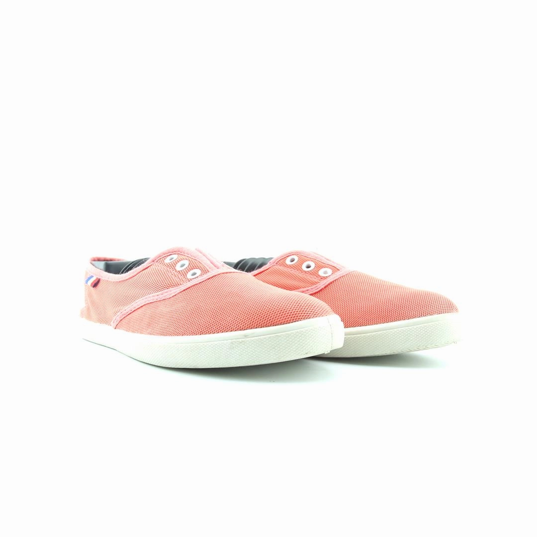 AMERICAN BRAND . Ellesse Casual Shoes
