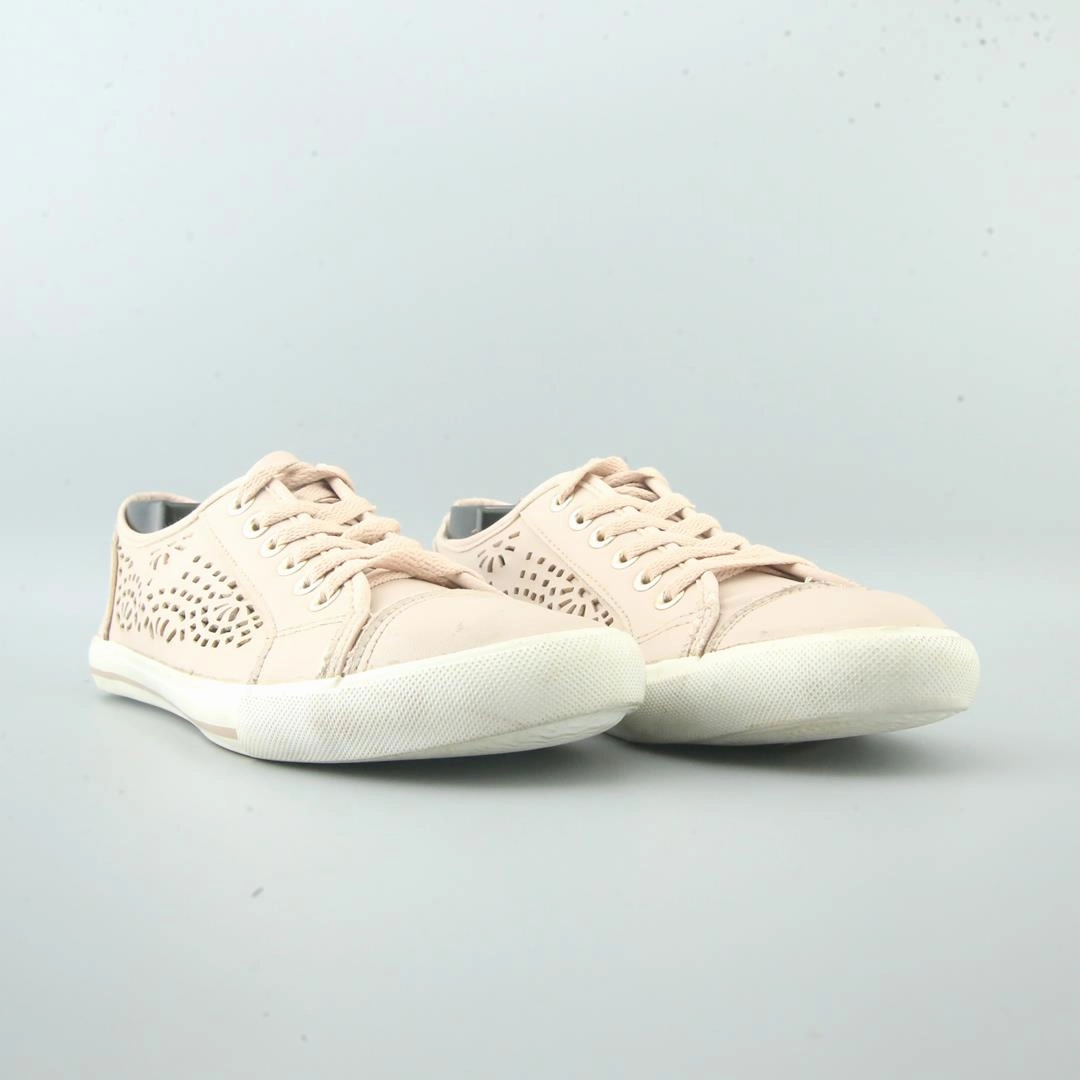 AMERICAN BRAND . Sonoma Casual Shoes