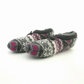 AMERICAN BRAND . Casual Shoes Vs Sports Shoes