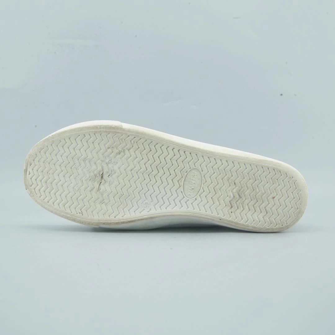 AMERICAN BRAND . Casual Under Armour Shoes