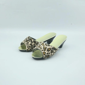 AMERICAN BRAND . Mules Slides