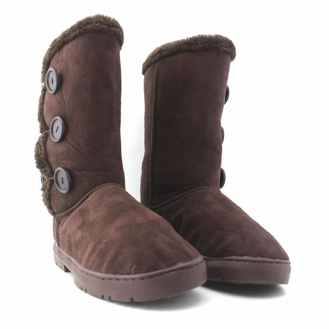 Thin Sole Casual Shoes AMERICAN BRAND .