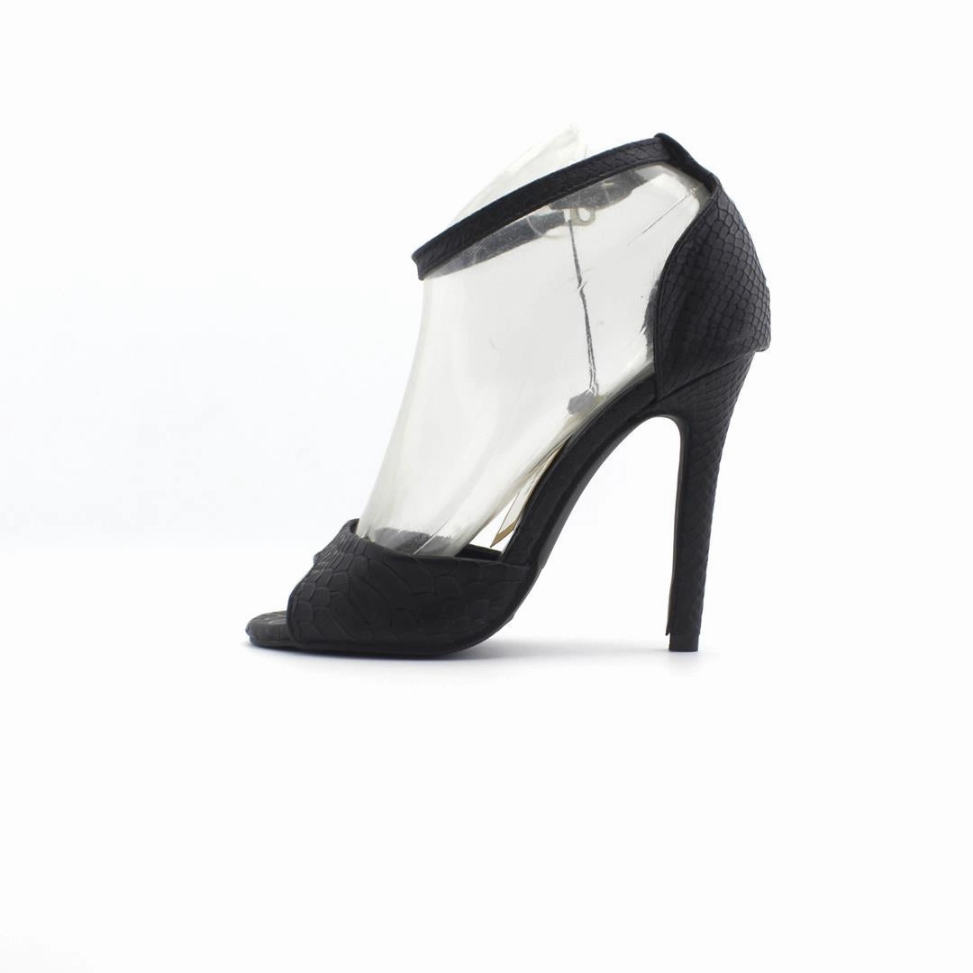 AMERICAN BRAND . High Heel Ring Holder