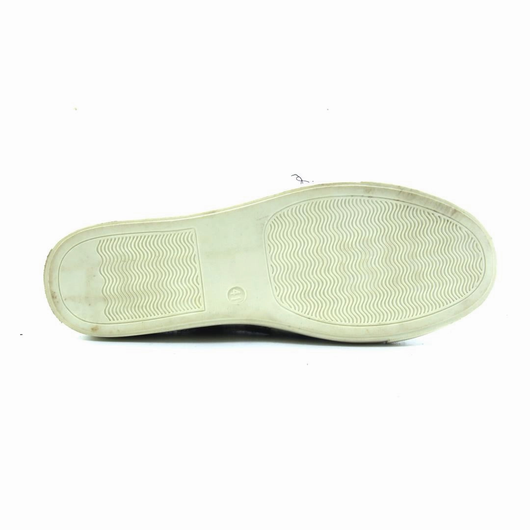 Casual Shoes Discount AMERICAN BRAND .