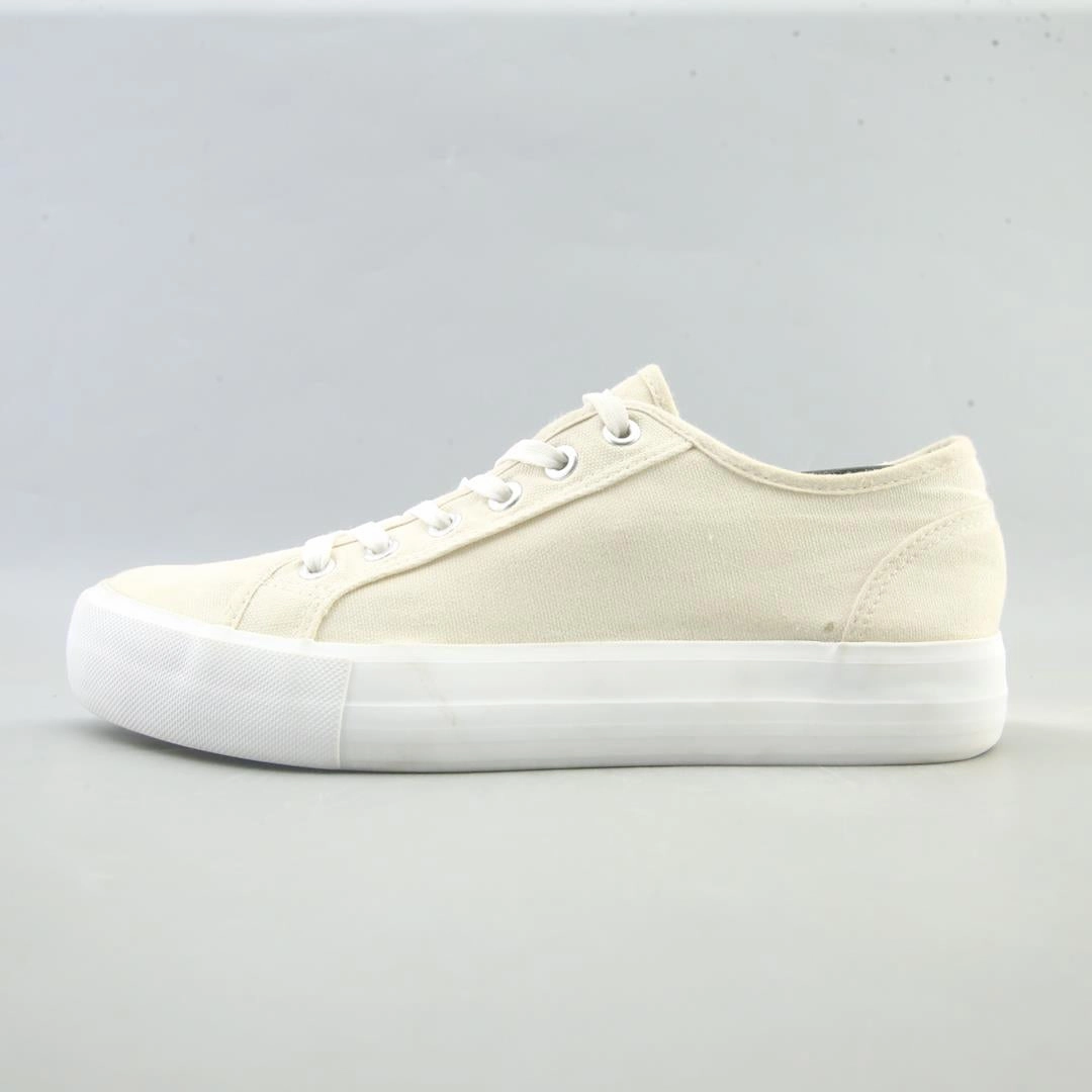 AMERICAN BRAND . Semi Casual Shoes With Jeans