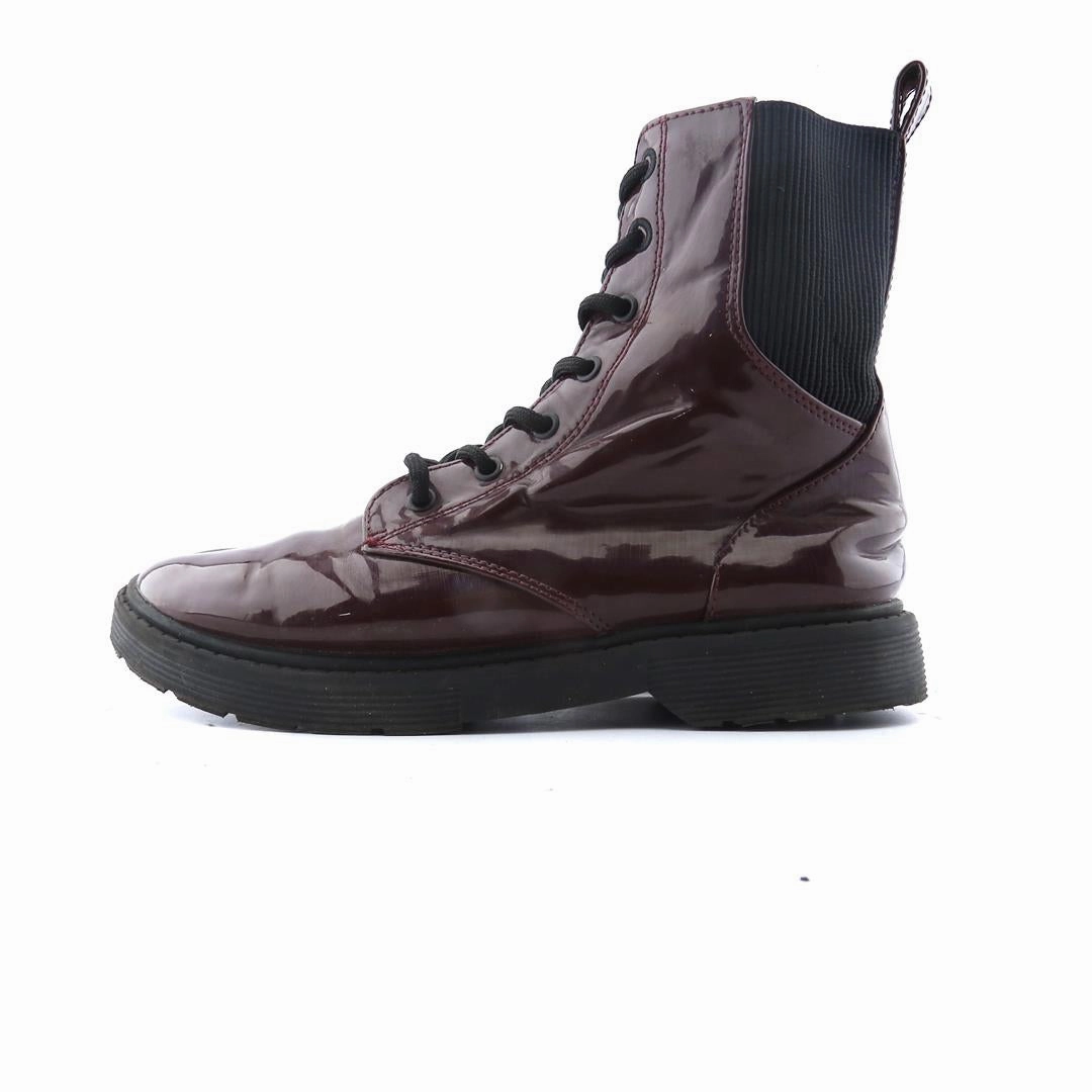 Oc Casual Shoes AMERICAN BRAND .