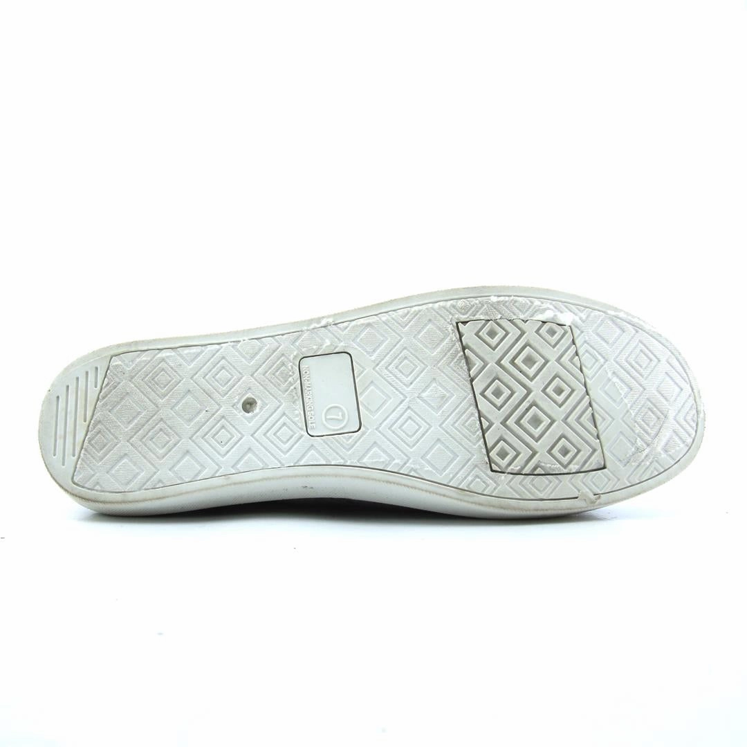 New Look Casual Shoes AMERICAN BRAND .