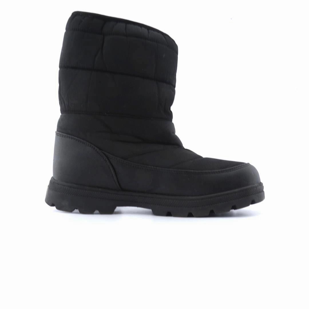 AMERICAN BRAND . Closed Toe Casual Shoes