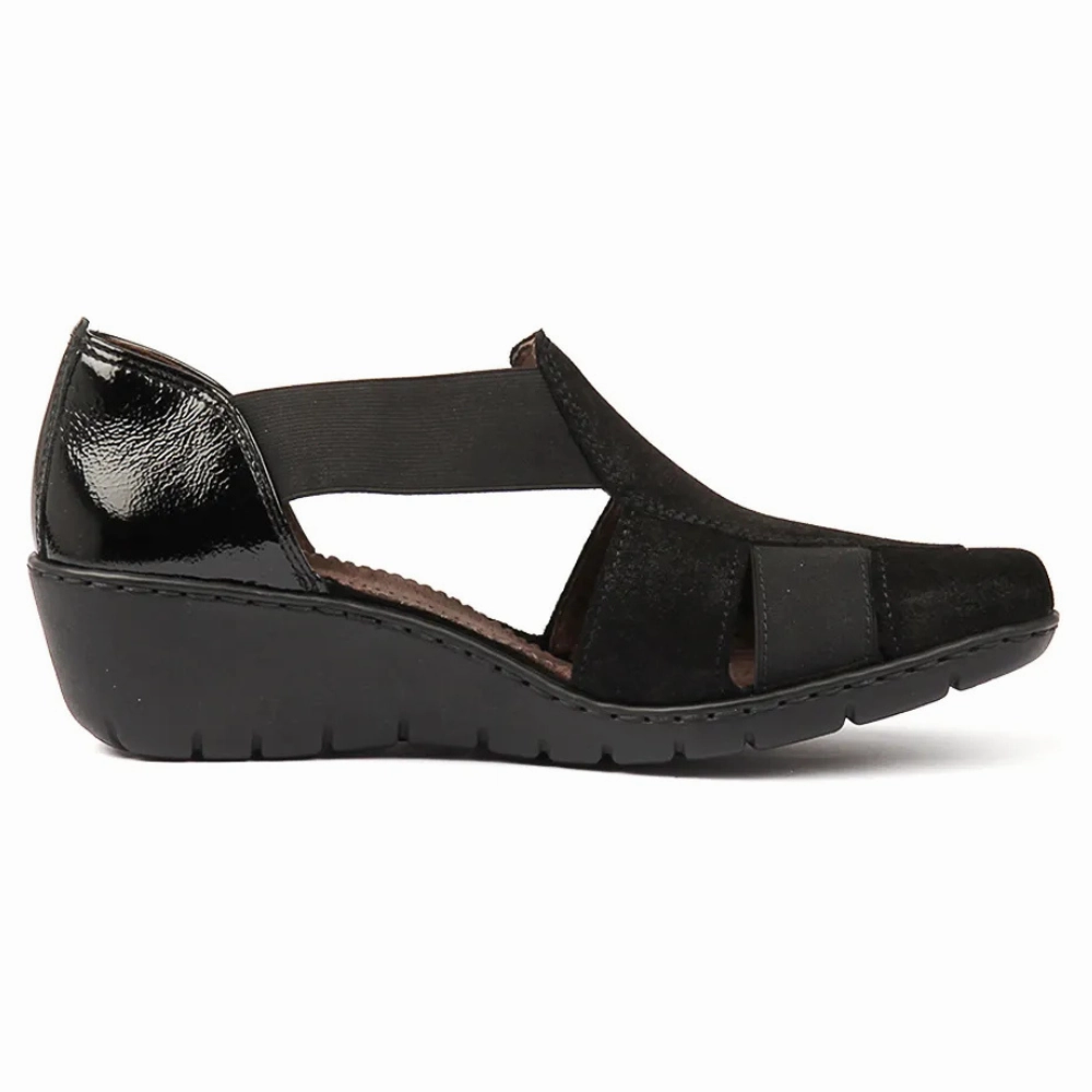 Ara Reggio Black Leather Sandal (Women's) Sandals Naot