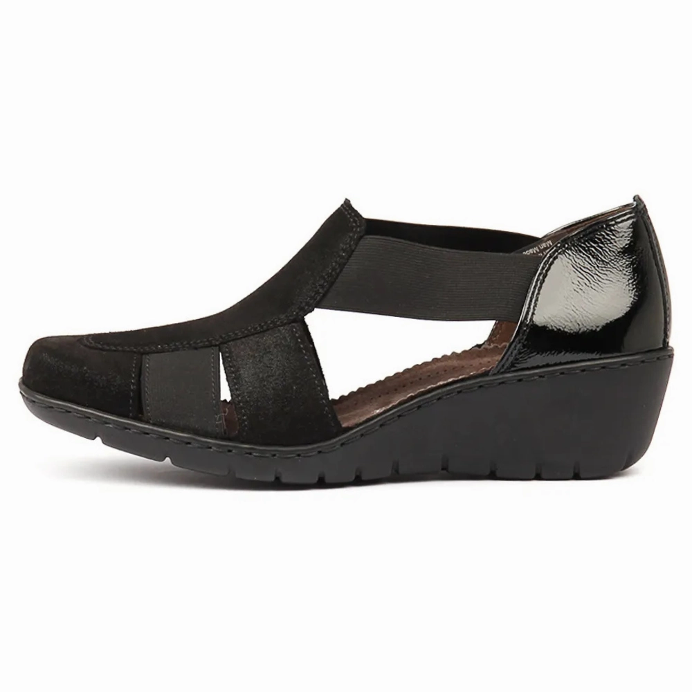 Sandals Birkenstocks Ara Reggio Black Leather Sandal (Women's)