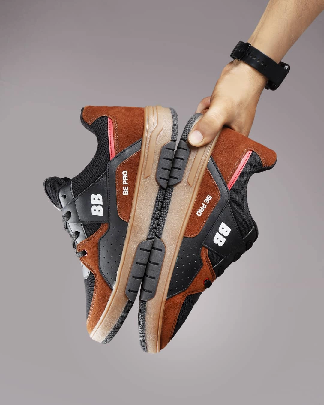 White Business Casual Shoes Bacca Bucci Groove Low Top Sneakers