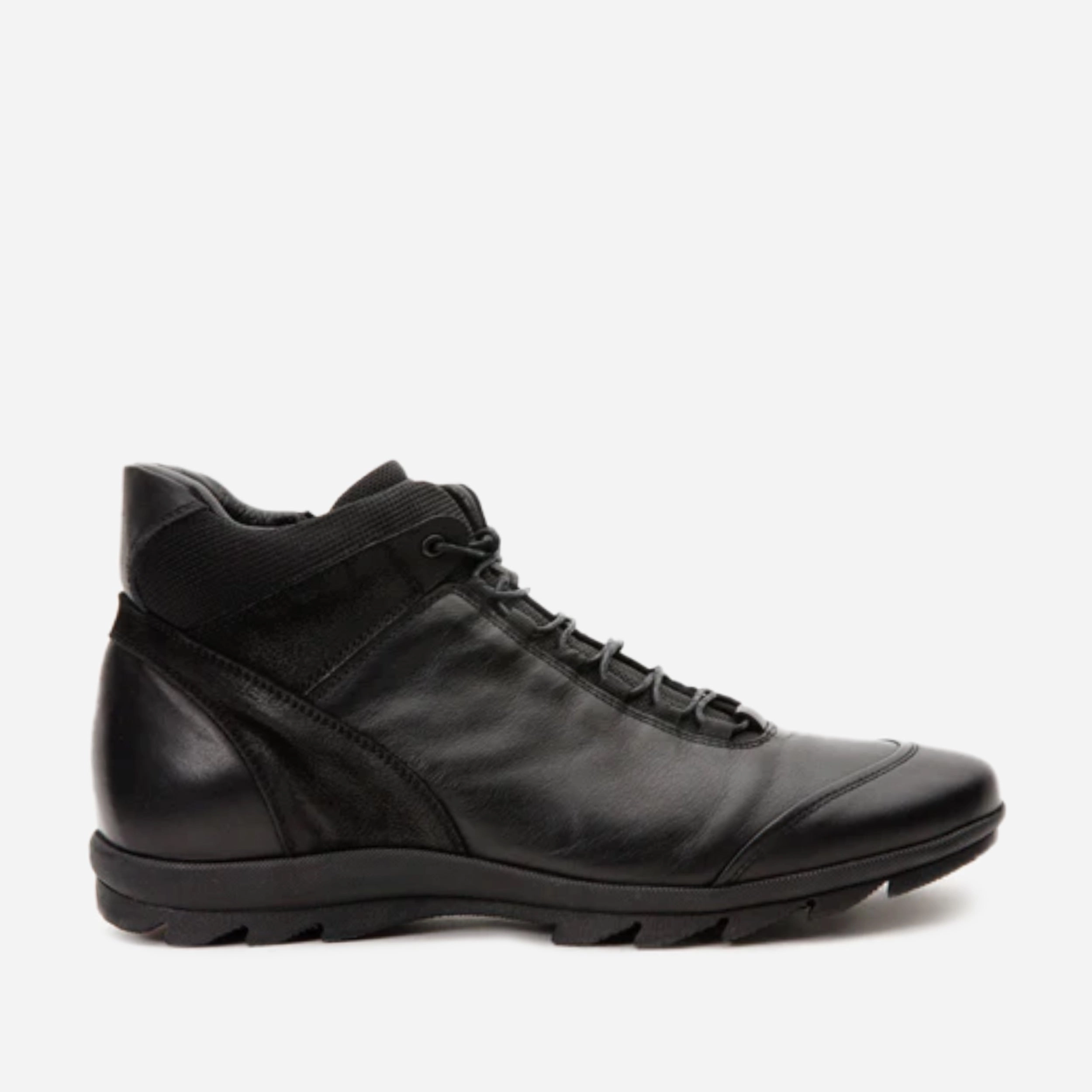 The Houston Leather Black Lace-Up Casual Men Boot with a Zipper Workhog Boots