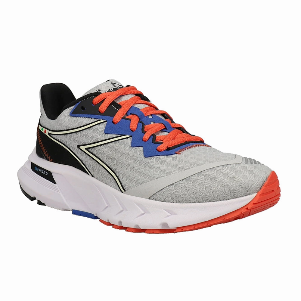 Running Shoes Promo Mythos Blushield Volo 2 Running Shoes