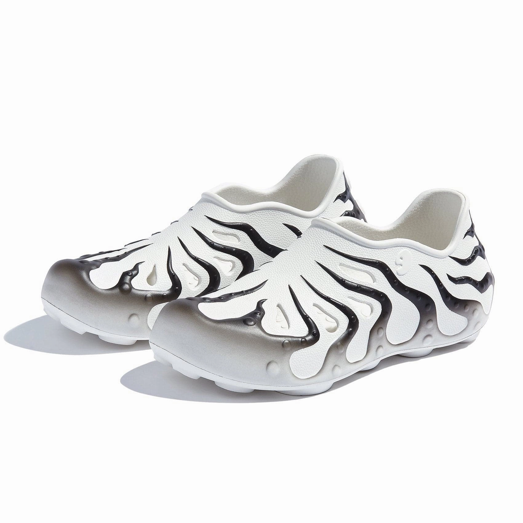 Carters Sandals Black & White Octopus II Men
