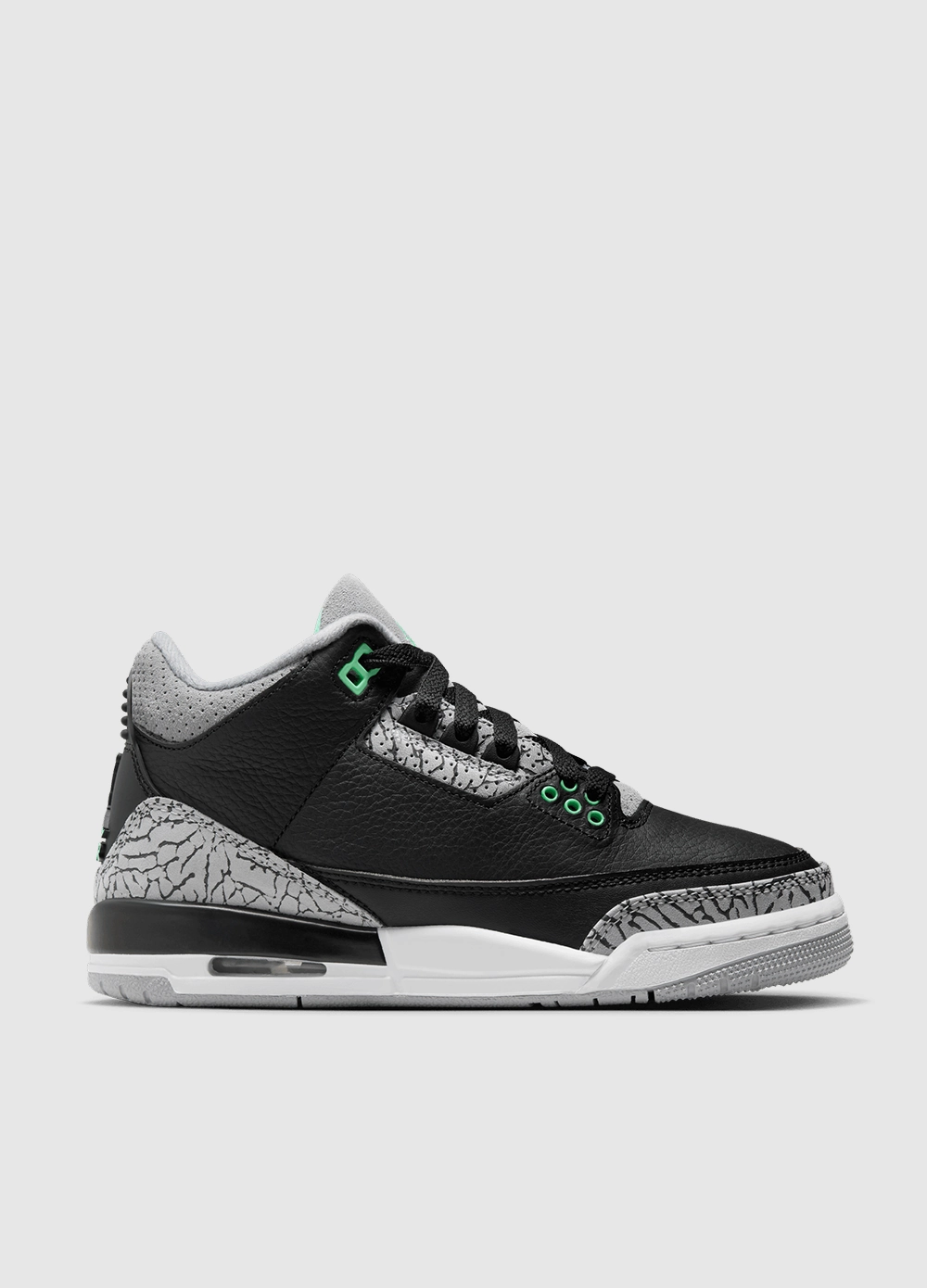 Gortex Sneakers Air Jordan 3 Retro 'Green Glow' Sneakers (GS)