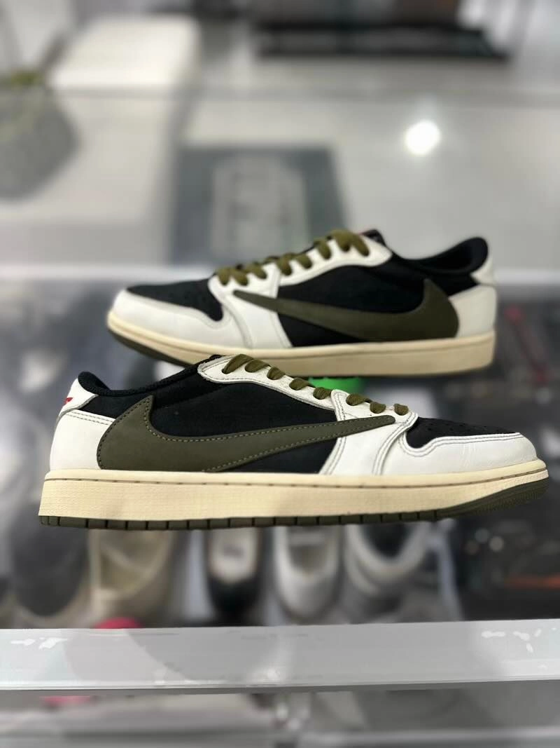 Jordan 1 Retro Low OG SP Travis Scott Olive - Pre-Owned Size 10.5W (No Box)