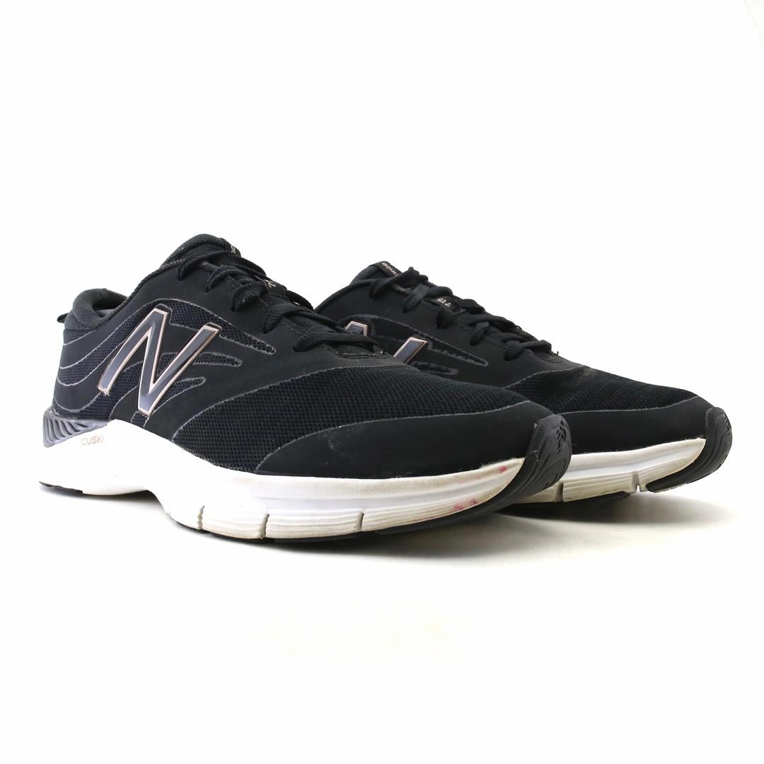 New Balance Mens Walking Sneakers NEW BALANCE 715V2