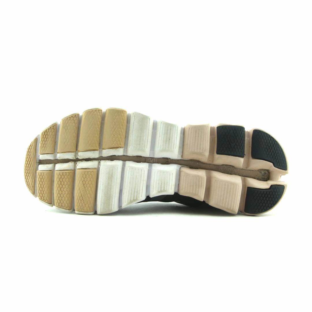 On The Roger Clubhouse Shoes ON CLOUD FLOW 2.0