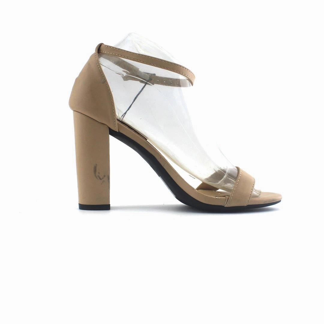 AMERICAN BRAND . High Heel Numbing Spray