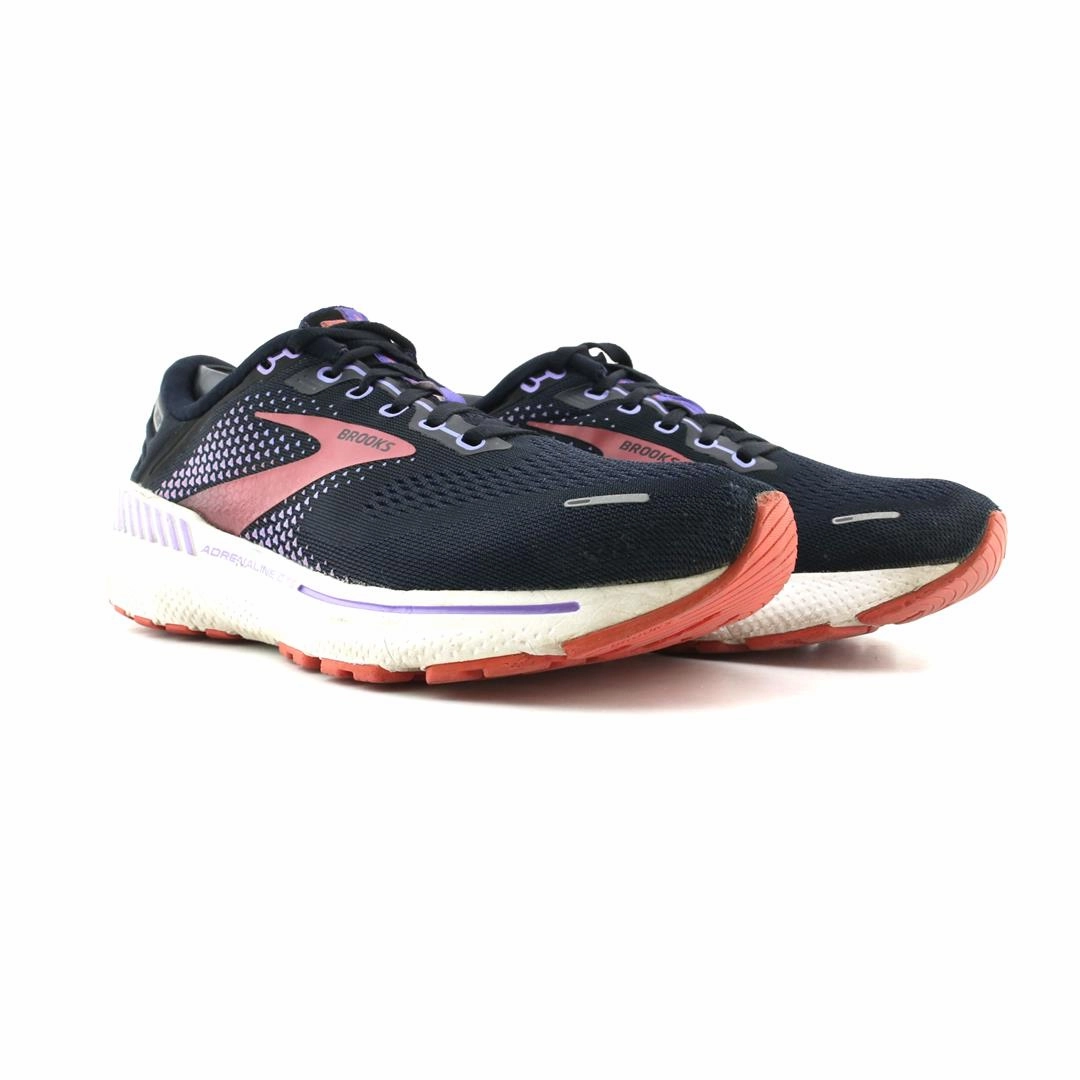 BROOKS ADRENALINE GTS 22 Running Shoes Slip On