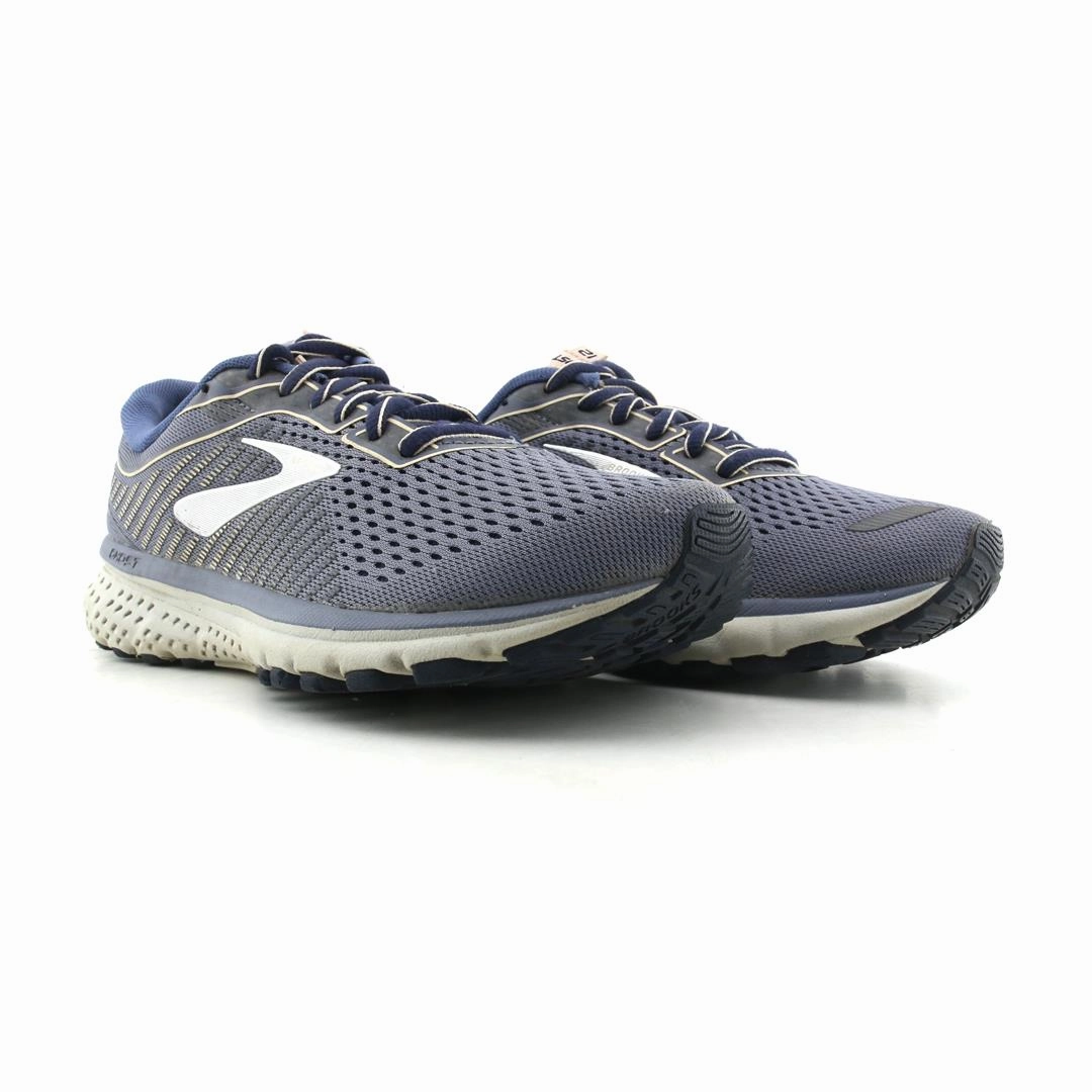 Best Running Shoes With Wide Toe Box BROOKS GHOST 12