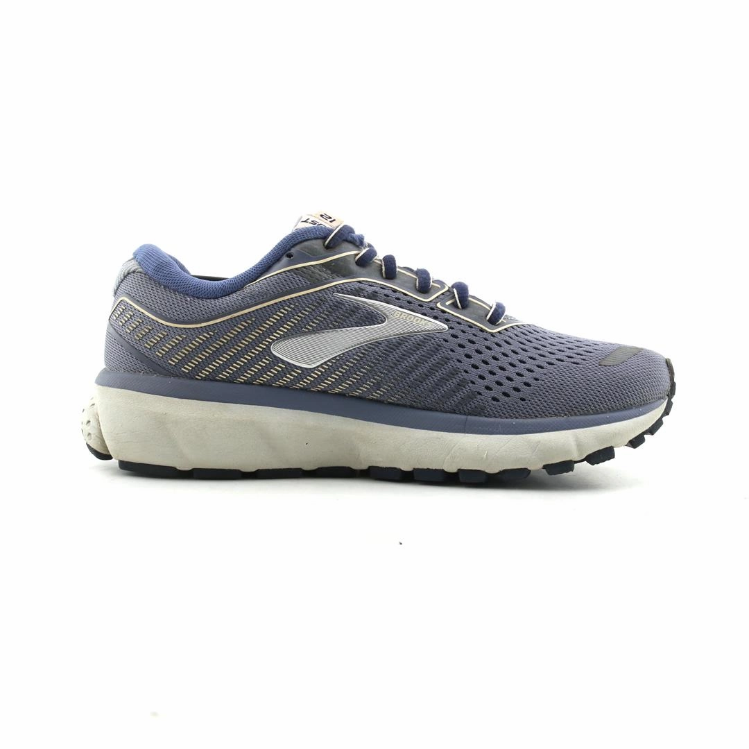 Running Shoes For Long Distance Runners BROOKS GHOST 12