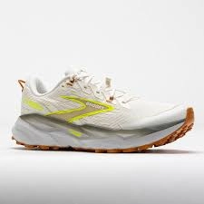 Top Rated Running Shoes 2025 Cascadia 19 GTX Men's