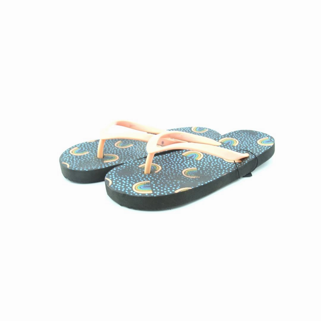 CAT AND JACK . Nail Lacquer In Ballet Slippers