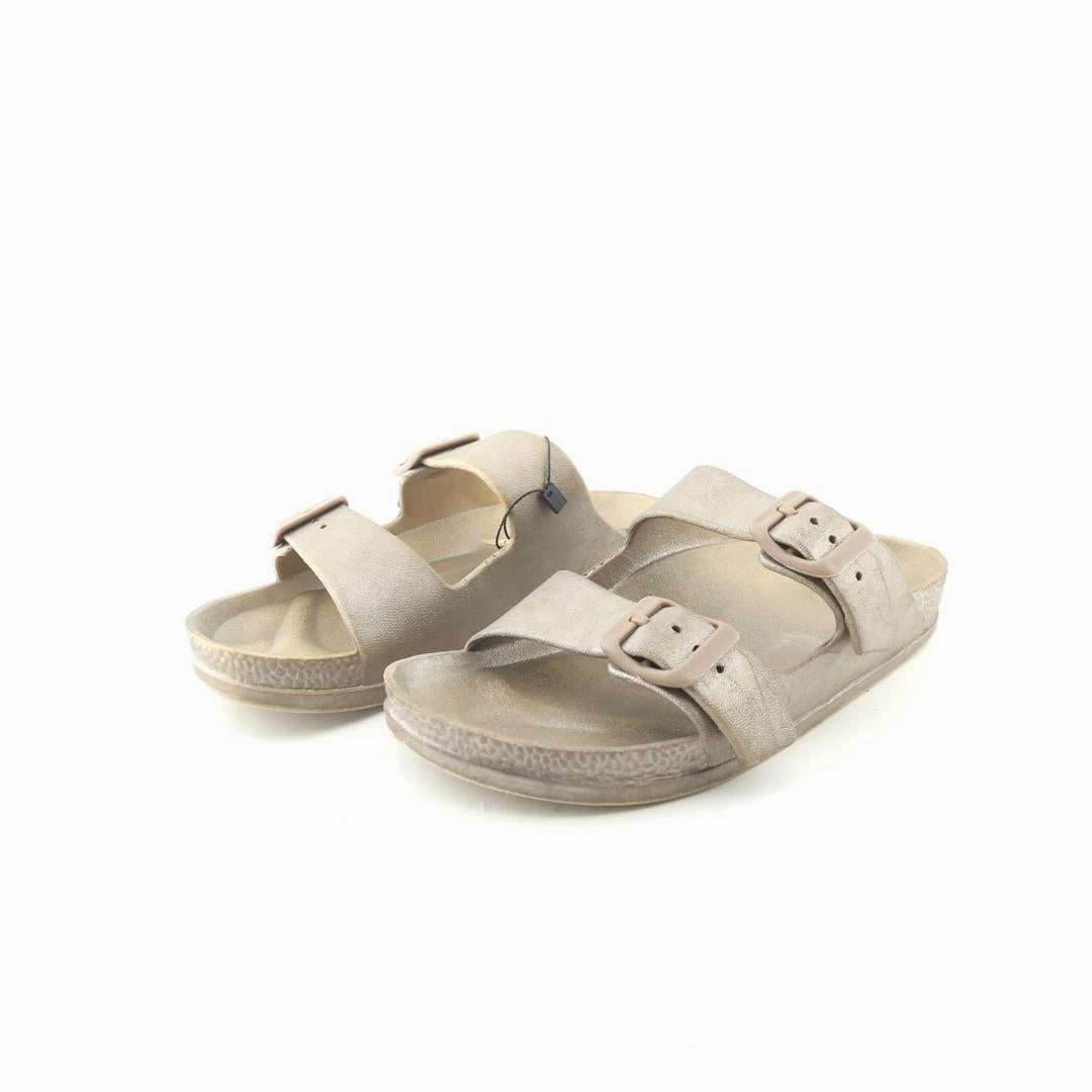 CAT AND JACK . Slides Bottom