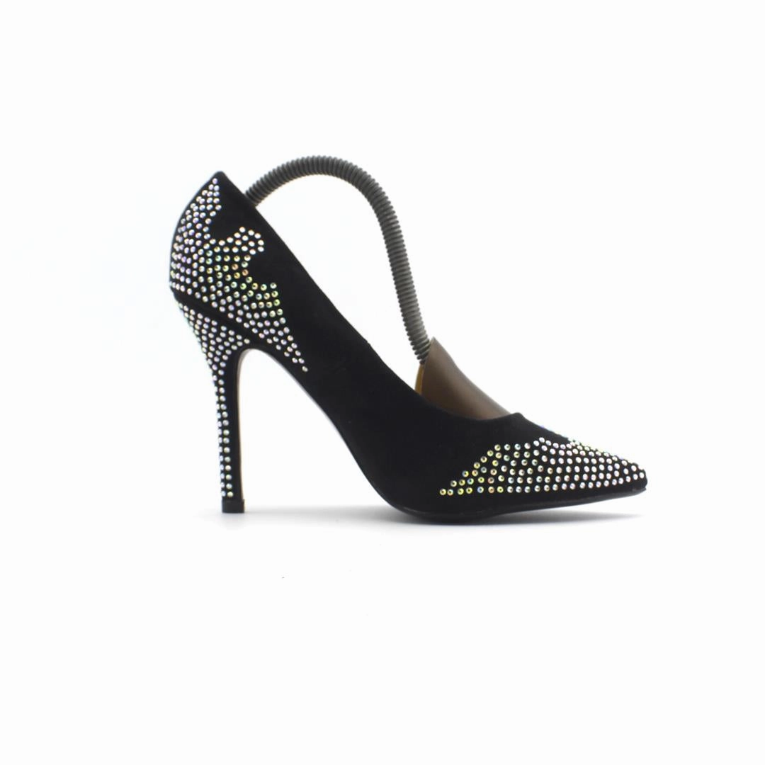 High Heels Tease CITY KIDDY .