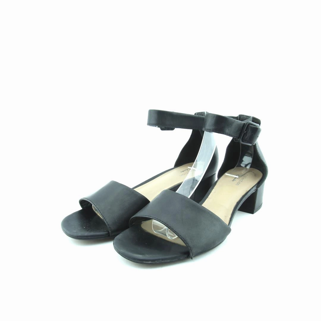 High Heel Shoe Play CLARKS ULTIMATE COMFORT