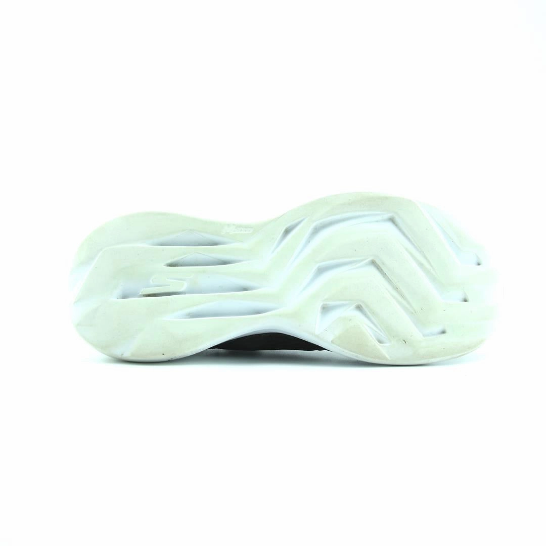 SKECHERS GO RUN FAST - GLIMMER Fresh Foam X 860v13 Running Shoes